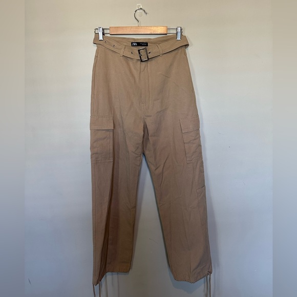 Zara Pants - Zara Cargo trousers, in great condition. Never worn.